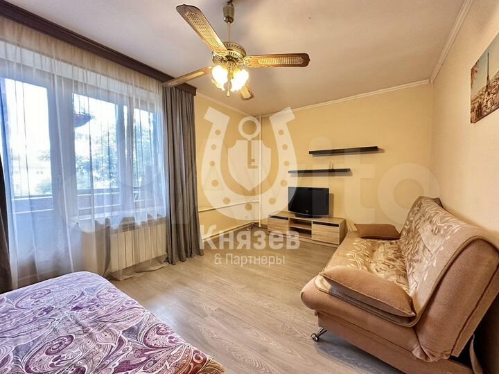 1-к. квартира, 35 м², 4/8 эт.