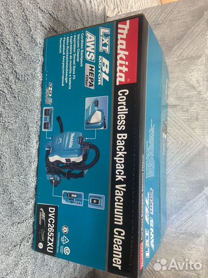 Аккумуляторный ранцевый пылесос Makita DVC265ZXU