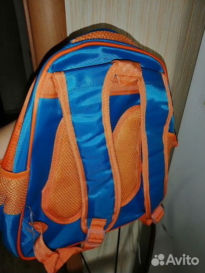 Школьный рюкзак