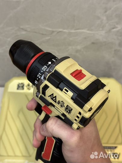 Шуруповерт бесщеточный оригинал