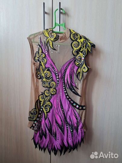 Купальник сдам или продам для художественной гимн