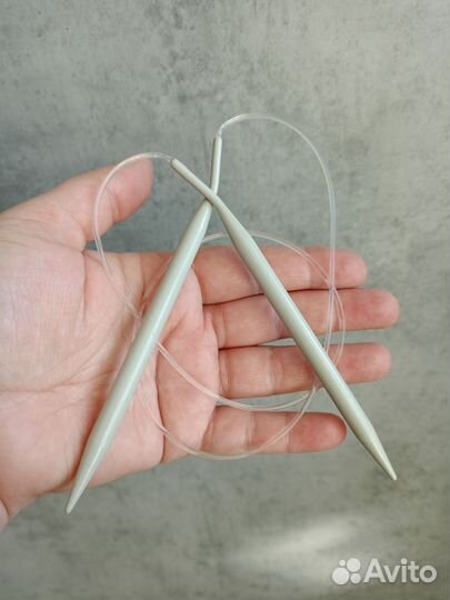 Круговые спицы. Игла. Маркеры для вязания