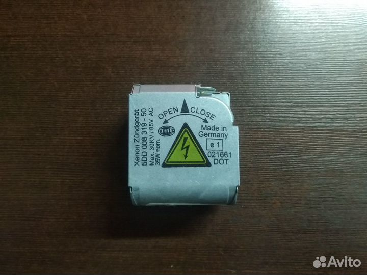 Игнитор ксенон с лампой BMW E60 E61 E65 E66 E67 E5