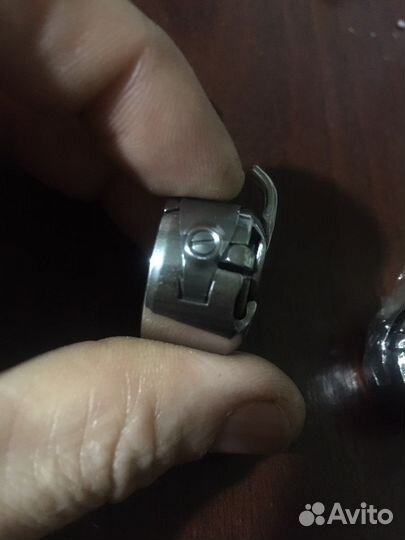 Челнок для швейной машины (правый)