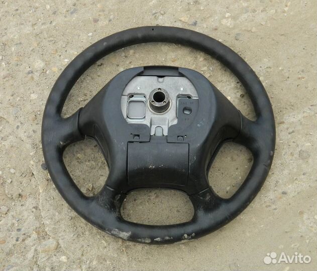 Руль Nissan Almera N15