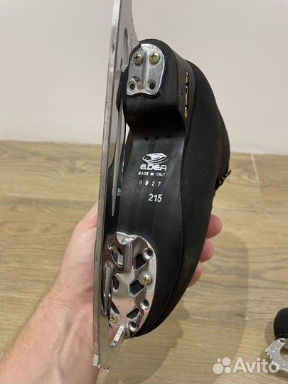 Фигурные коньки edea