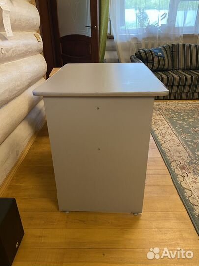 Письменный стол парта