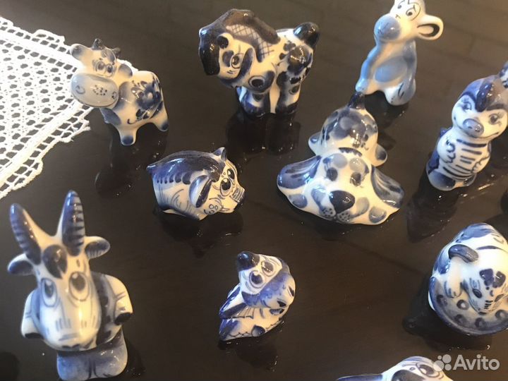 Статуэтки Гжель