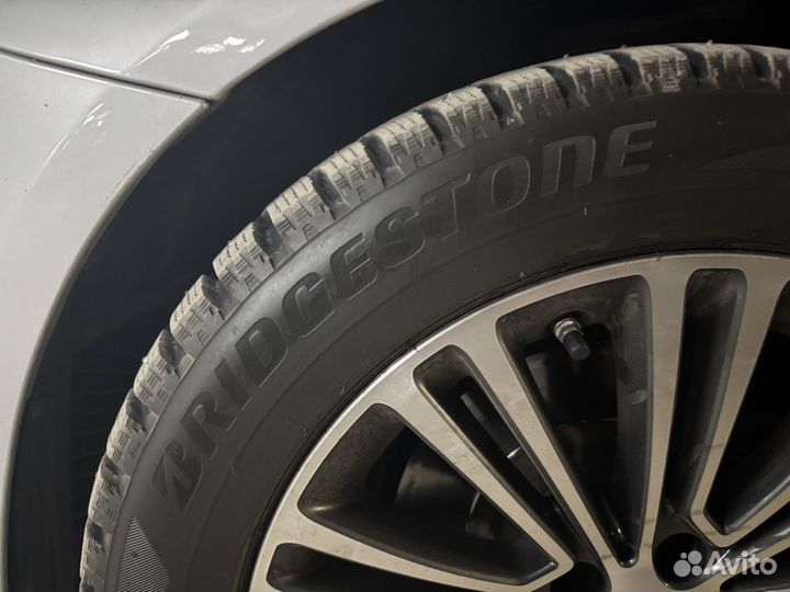 Bridgestone Blizzak 6 245/50 R18 104T