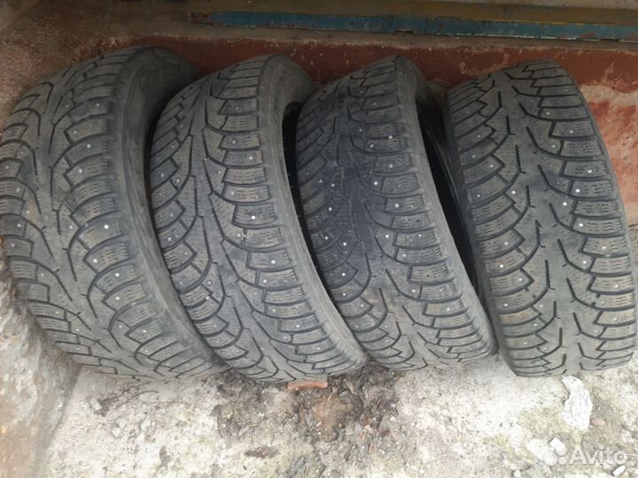 Nokian Tyres Hakkapeliitta 7 215/55 R16