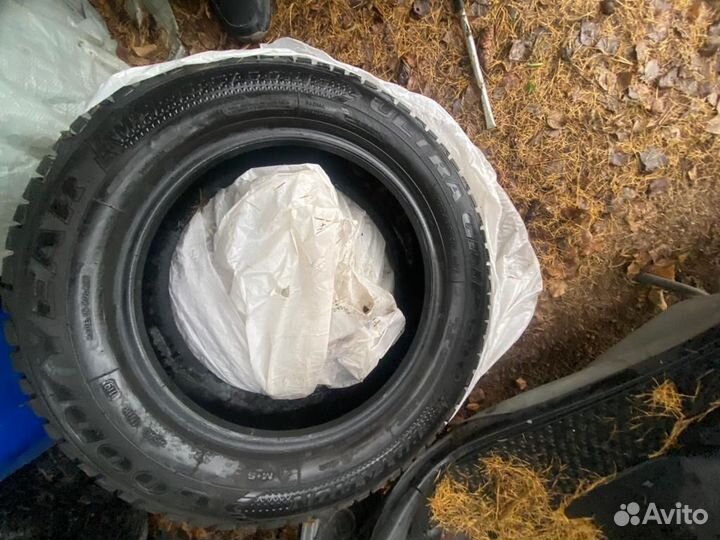 Goodyear Ultragrip 600 185/65 R15 98T