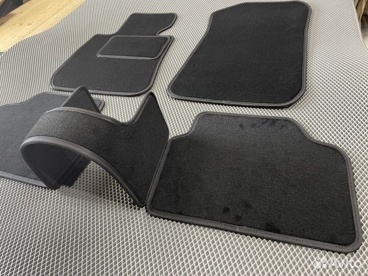 Автоковрики BMW 3 серии 2004-2013