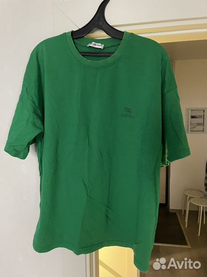 Футболка оверсайз balenciaga