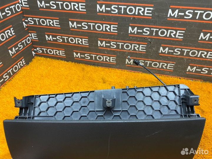 Бардачок Audi Q7 4LB BHK 2009