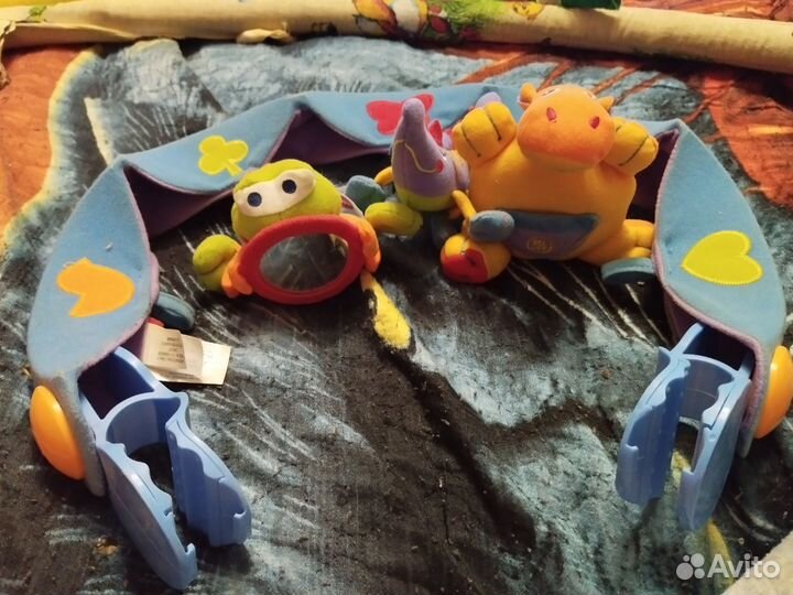 Развивающий мобиль на коляску или авто кресло