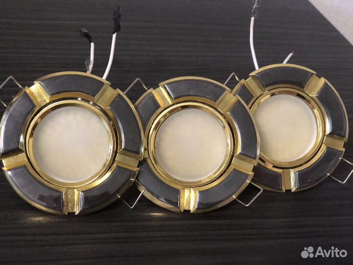 Светильник потолочный