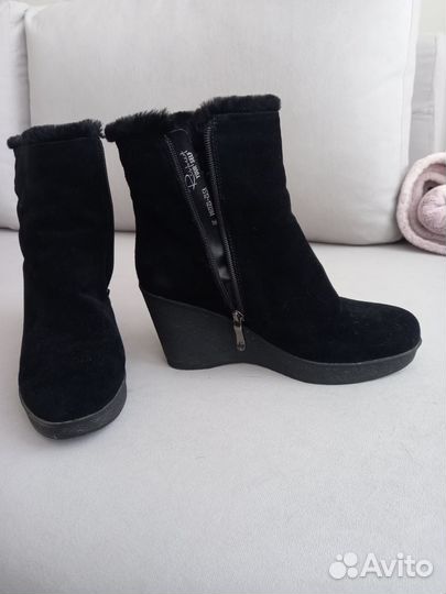 Ботинки женские зимние 39 размера