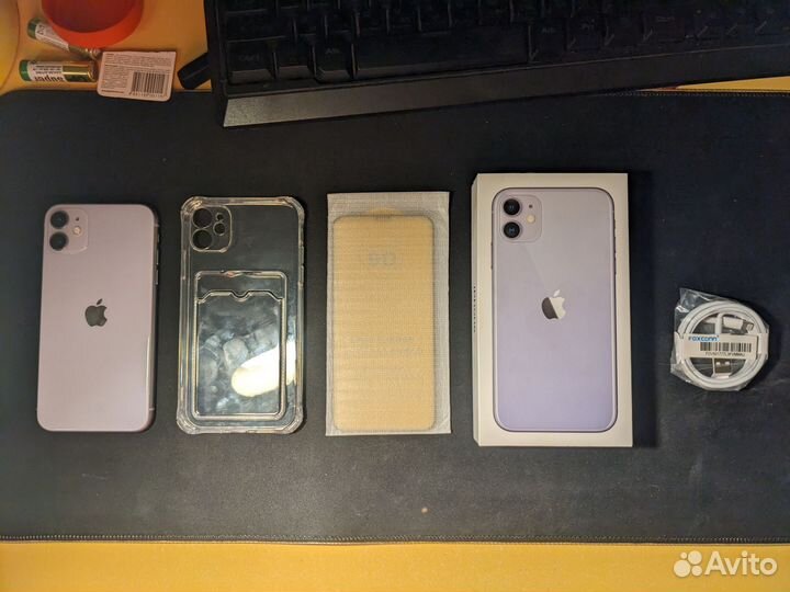 iPhone 11, 64 ГБ