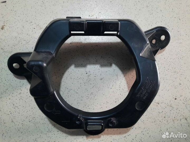 Кронштейн птф передний левый Тoyota Land-Cruiser