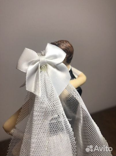 Свадебная фигурка статуэтка