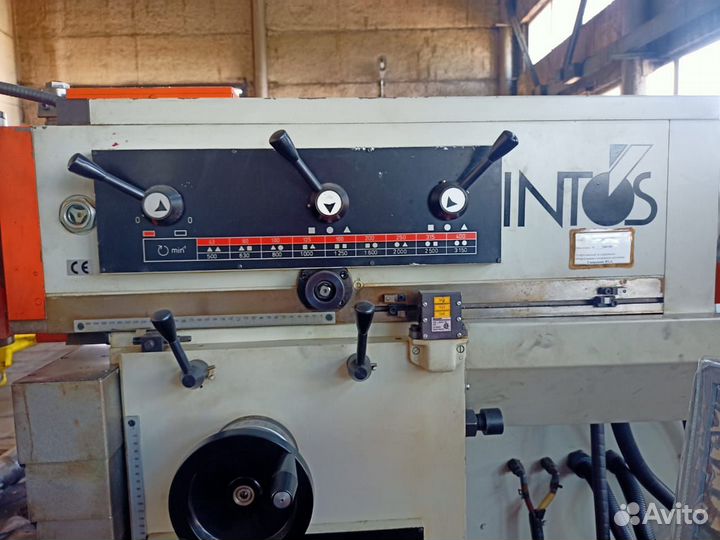 Станок фрезерный TOS fngj20-D с уци