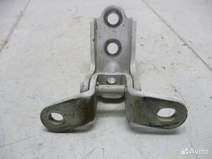 Петля двери передней левой нижняя Kia Optima 4 JF