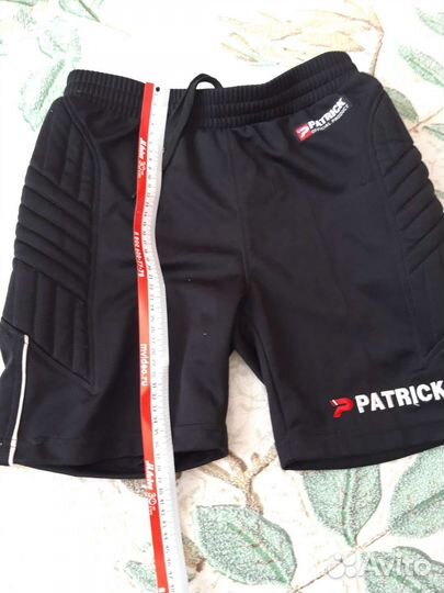 Спортивные вратарские шорты