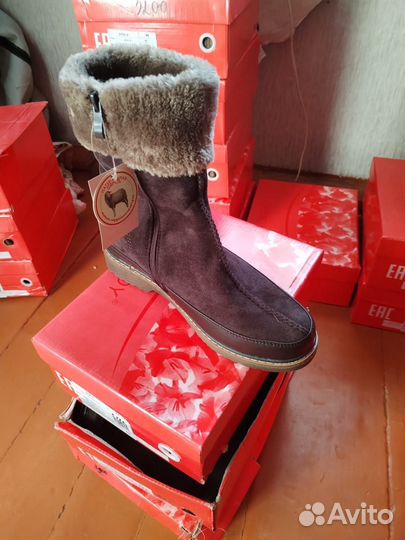 Зимняя обувь женская новая