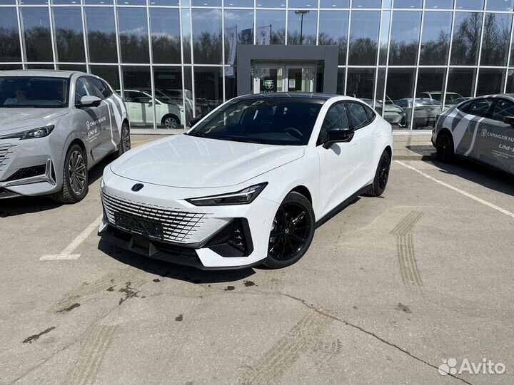 Changan UNI-V 1.5 AMT, 2024