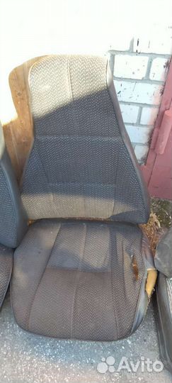 Комплект сидений ваз 2107