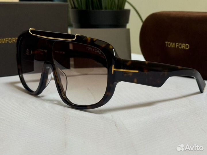 Очки Tom Ford Rellen FT 1093