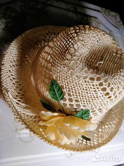 Шляпа фетровая женская