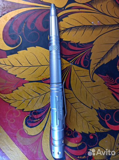 Металлическая ручка с секретом для военных