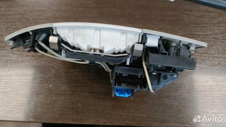 Плафон салона Audi A8 D3 6.0 BHT 2008