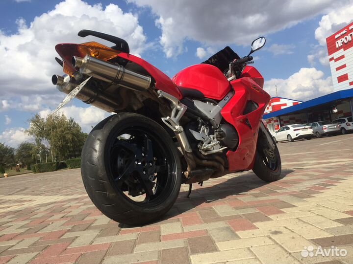 Honda VFR800 2002