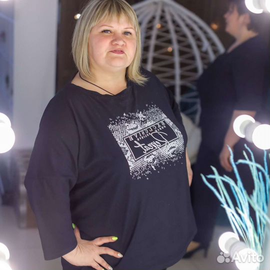 Ведущая вашего праздника Марина)
