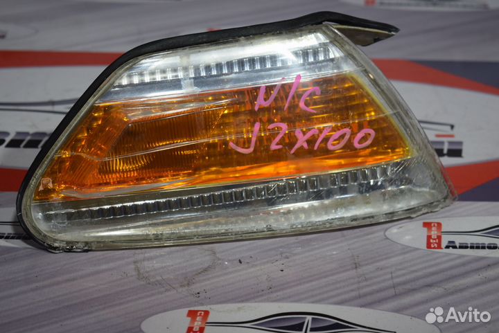 Габарит право c Toyota Mark II GX100 1G-FE