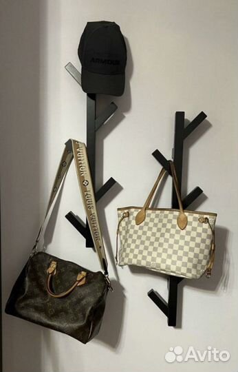 Вешалка новая сосна