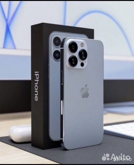 iPhone XR в корпусе 15 Pro