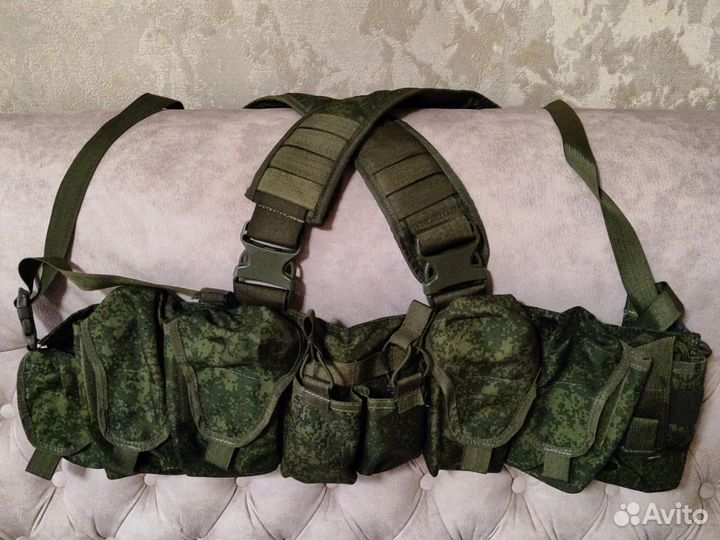 Разгрузочный жилет нагрудный