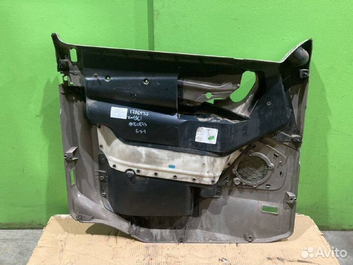 Обшивка двери DAF XF105