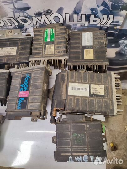 Блок управления двигателем VAG