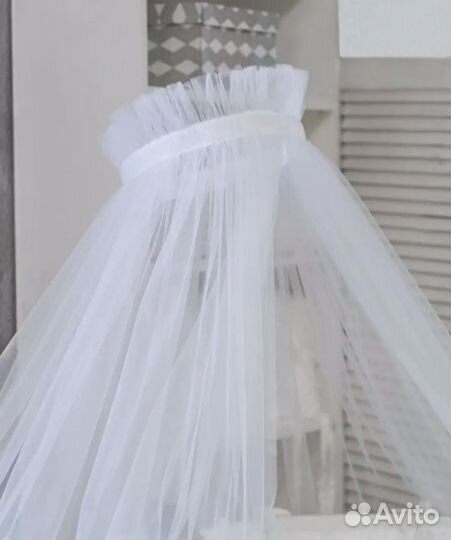 Балдахин и держатель для кроватки