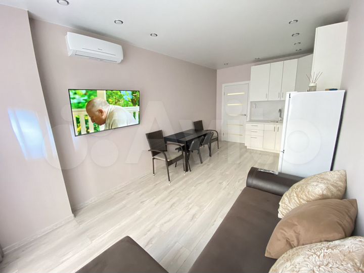 2-к. квартира, 43 м², 3/5 эт.