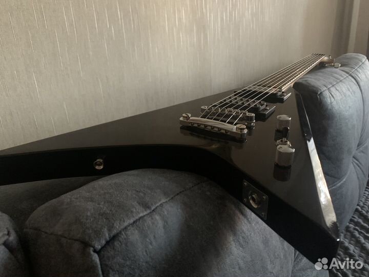 Электро гитара