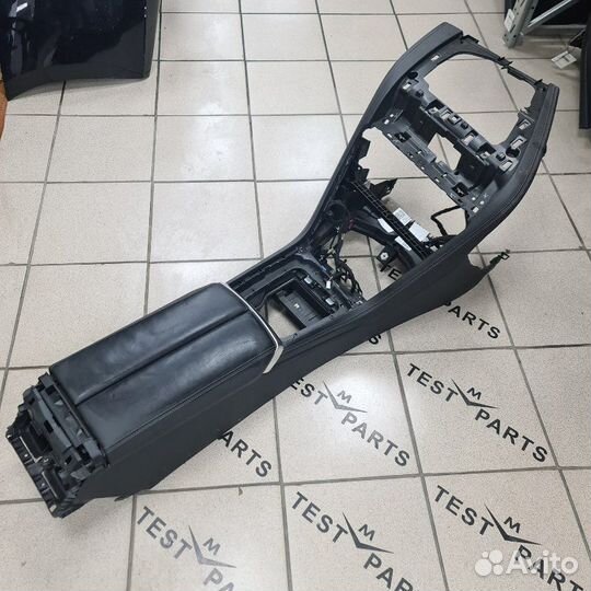 Консоль центральная Подлокотник Bmw 8-Series G14