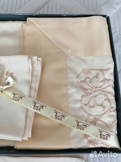 Скатерть новая