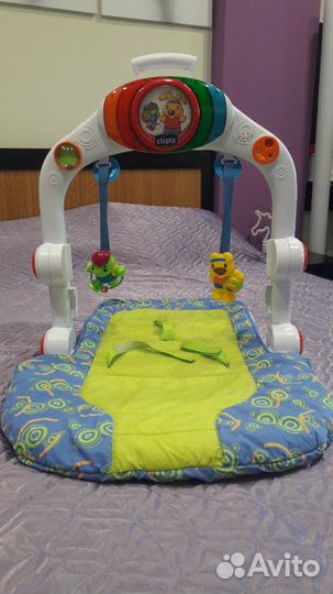 Развивающий коврик фирмы «Сhicco