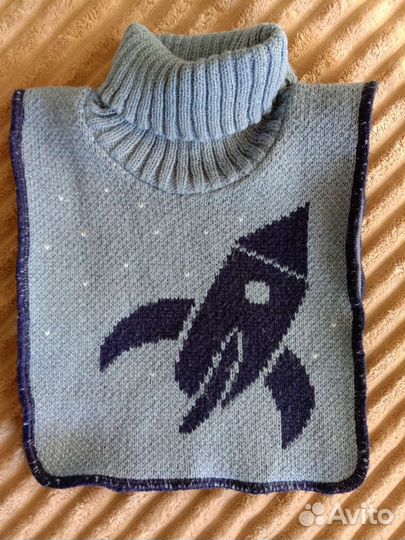 Шапка,манишка,краги Lassie