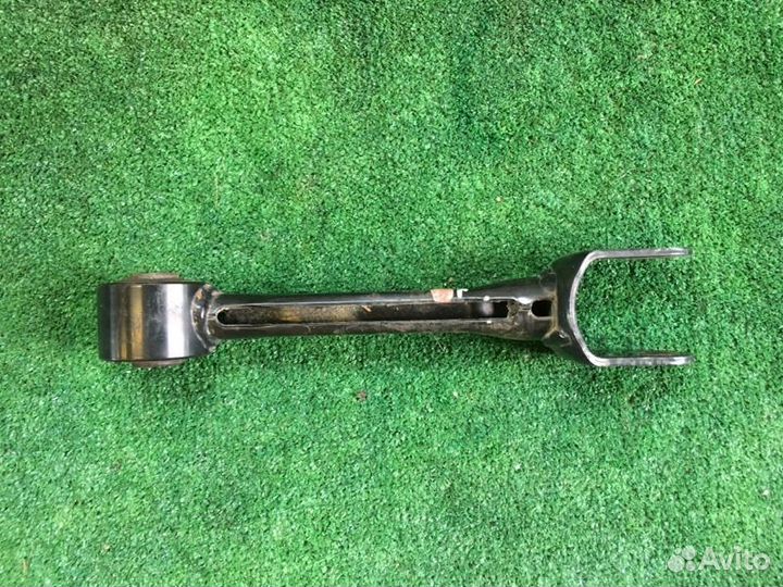 Рычаг задний Toyota Crown AWS210 2arfse 2013